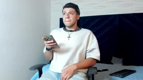 Zack Falcon online show from February 1, 8:06 pm