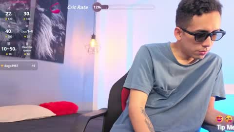 zack_isback online show from June 13, 6:07 pm