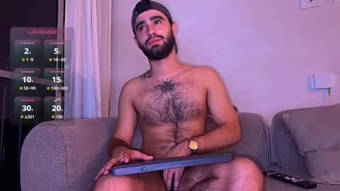 zack_sullivan22 online show from May 19, 6:53 am