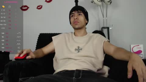 Snapshot of zack_xtreme chatting on February 20, 11:42 am Xavi online show from February 20, 11:42 am