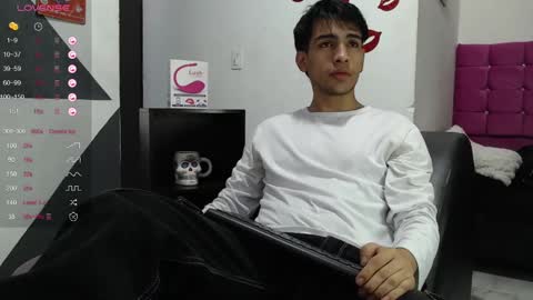 Snapshot of zack_xtreme chatting on February 28, 11:58 am Xavi online show from February 28, 11:58 am