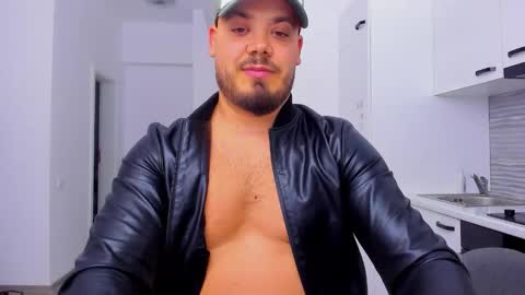 Zack online show from October 22, 9:27 pm