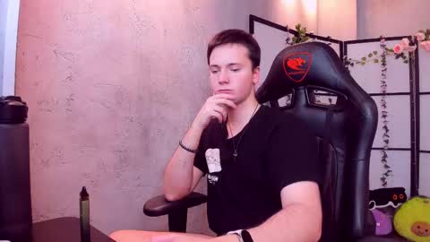 Zack online show from February 7, 1:22 pm