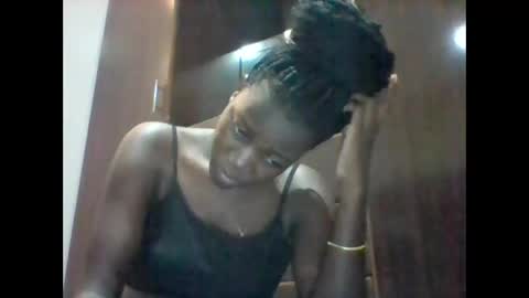 zainxxxx online show from April 3, 7:43 pm