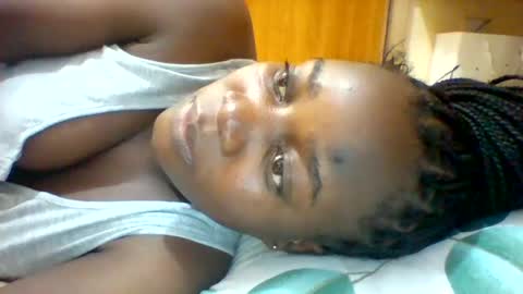 zainxxxx online show from February 25, 1:21 pm