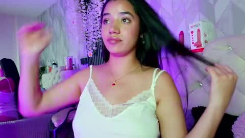Zaira Bonny online show from June 4, 11:22 pm