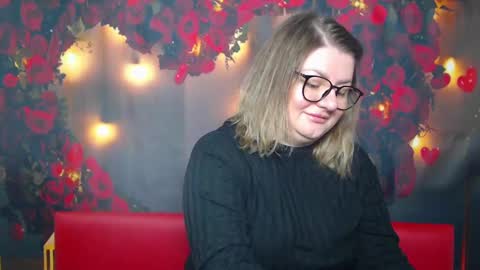 zannadreil online show from March 8, 8:03 pm