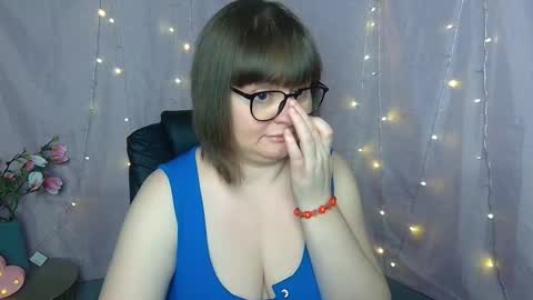 zannadreil online show from March 21, 7:07 pm