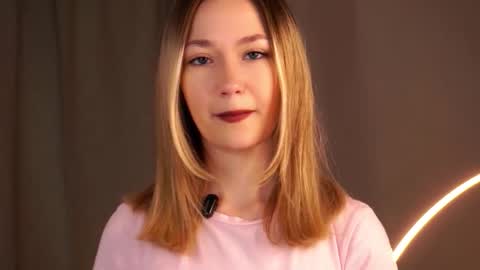 Criss  online show from November 12, 5:21 am