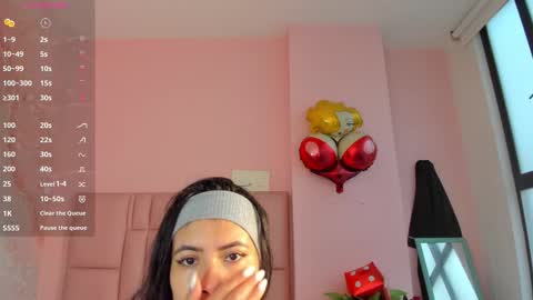 Zarah  online show from November 24, 9:46 pm