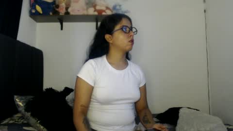 Fernanda online show from June 18, 6:24 pm