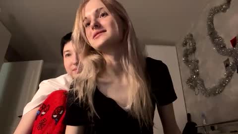 zaramontel online show from December 23, 9:48 am