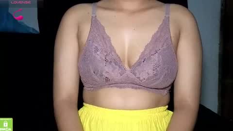 zararaina online show from March 15, 5:05 pm