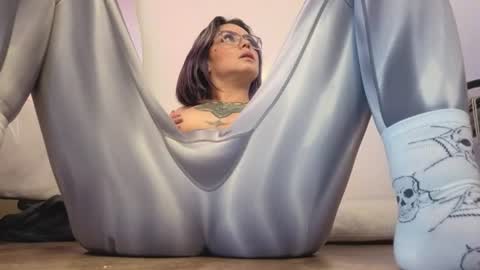 Isabella online show from July 28, 3:21 pm