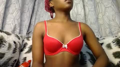 zariah online show from July 25, 1:36 am