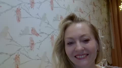 Zarina Swift online show from November 25, 4:33 am