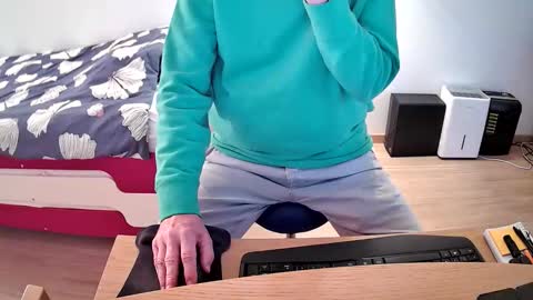 zebulon2023 online show from January 8, 12:33 pm