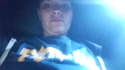 Snapshot of zellelajay2009 chatting on September 30, 6:35 am KENDAL Kaylee online show from September 30, 6:35 am