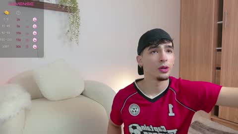 Zenn online show from March 5, 1:06 pm