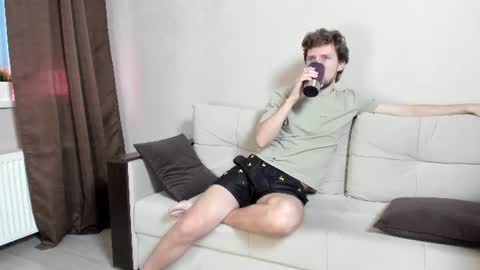 Andrew online show from July 2, 4:39 am