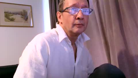 zepedee online show from April 14, 2:31 pm