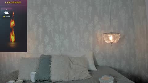 ZEPHYRA ANGELS online show from September 24, 12:06 am