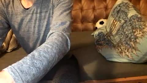 zervale online show from December 9, 3:54 pm