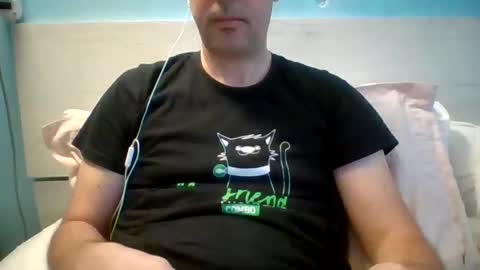 zeus online show from November 30, 7:04 am