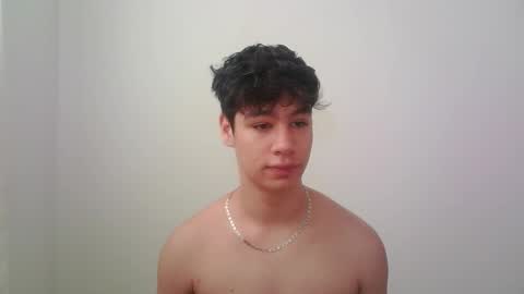 zeus_183 online show from November 7, 1:35 pm