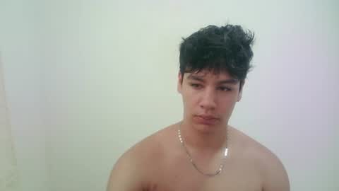zeus_183 online show from July 6, 3:03 pm