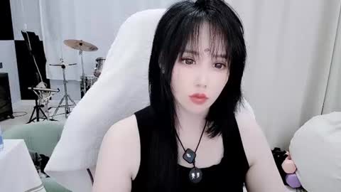 zhen online show from July 25, 6:17 pm