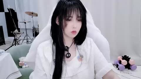 zhen online show from August 4, 9:55 pm