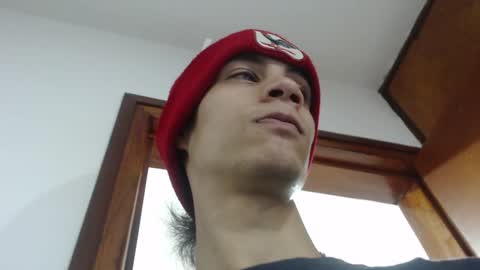 Zion  Bora online show from December 4, 2:25 am