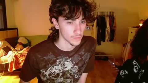 Snapshot of zipdown_ chatting on March 3, 11:24 pm zipdown online show from March 3, 11:24 pm