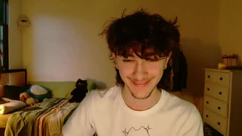 Snapshot of zipdown_ chatting on February 25, 11:04 pm zipdown online show from February 25, 11:04 pm