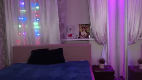 Snapshot of zlatagoddess chatting on March 2, 4:32 pm Zlata online show from March 2, 4:32 pm