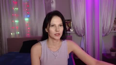 Snapshot of zlatagoddess chatting on March 1, 6:57 am Zlata online show from March 1, 6:57 am