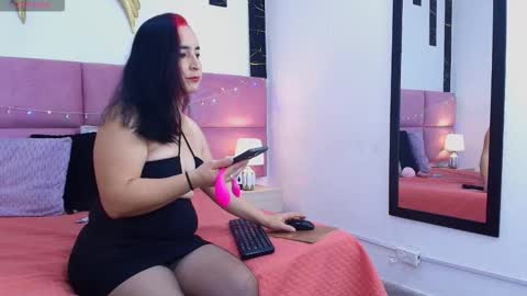 zoe_aitanaa online show from February 2, 11:39 am