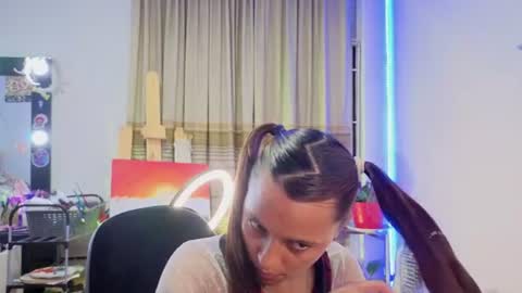 ZOE online show from June 26, 5:13 am