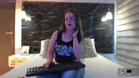 Zoe online show from March 6, 11:53 am