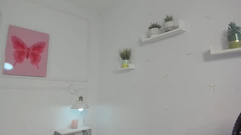 Zoe Lynch online show from February 27, 11:58 am