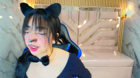 Zoe  online show from October 23, 3:41 am