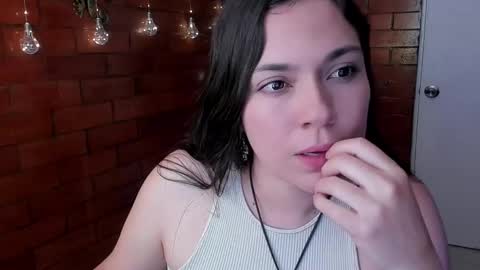 Snapshot of zoe_ringer chatting on February 17, 3:44 pm Zoe  online show from February 17, 3:44 pm