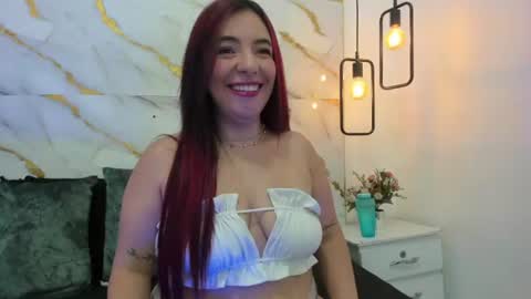 Zoe online show from August 1, 10:11 pm