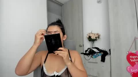 Zoe online show from July 23, 5:05 am