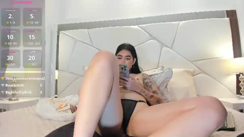  zoee jackson online show from June 11, 12:32 am