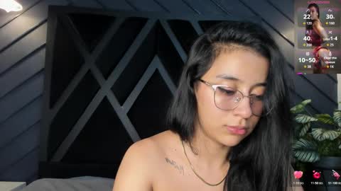 Zoe 3 online show from October 22, 7:48 pm