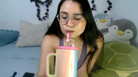 Zoe online show from July 1, 2:20 am
