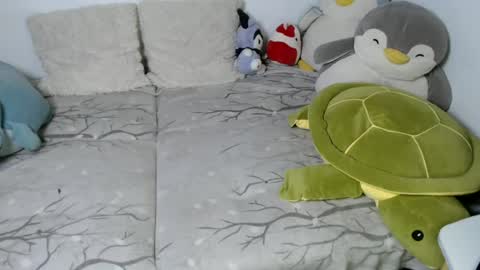 Zoe online show from June 25, 5:12 am