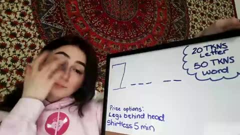 zoepleasing online show from March 5, 6:33 am